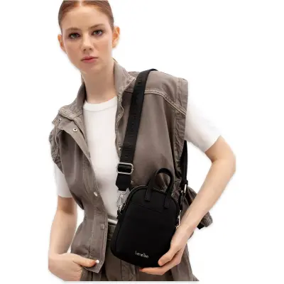 Benetton Bnt_1826 19X12X4 Çapraz Siyah Kadın Çanta - 1